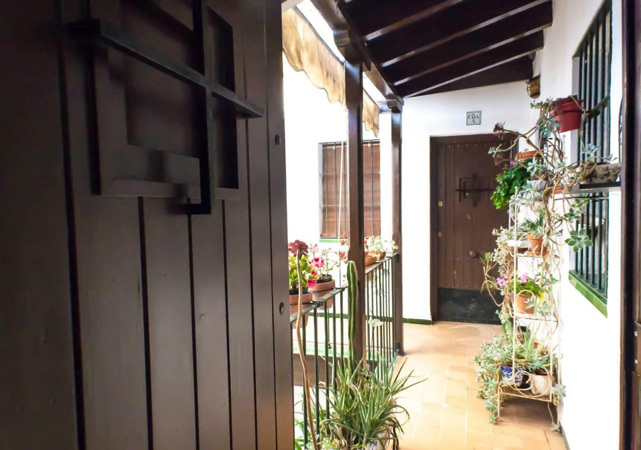 Corral De La O Triana Apartment By Valcambre Sevilla Exterior foto